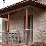 Villa Dandy Dimitsana: Charming Family With Dual Fireplaces