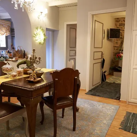 Villa Dandy - A Family Ideal Charming In A Quaint Historic Neighborhood - 2 Fireplaces For Romantic Nights *