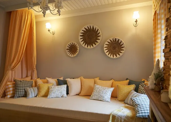 Vila Dandy - A Family Ideal Charming In A Quaint Historic Neighborhood - 2 Fireplaces For Romantic Nights