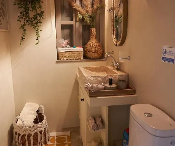 Dandy - A Family Ideal Charming In A Quaint Historic Neighborhood - 2 Fireplaces For Romantic Nights * Dimitsana